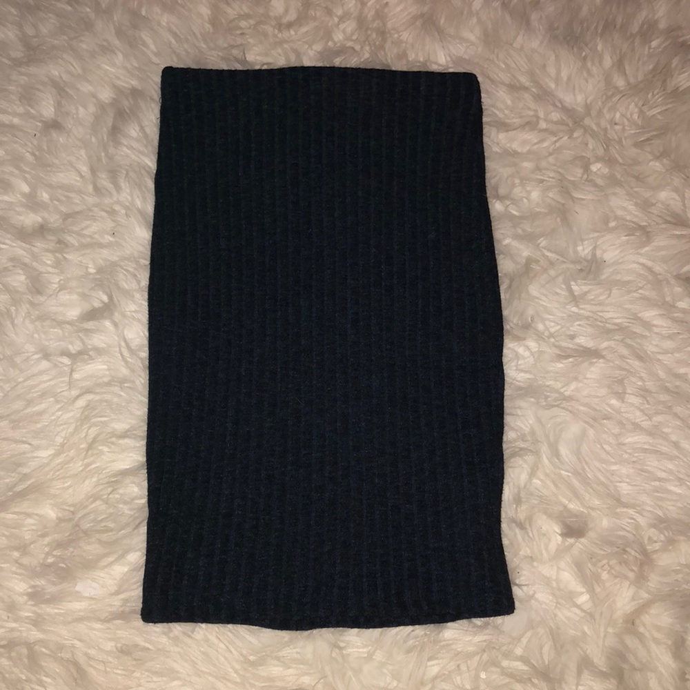 Blue bodycon skirt